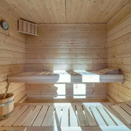 Chaletwohnung Weitblick Mit Wellnessbereich *